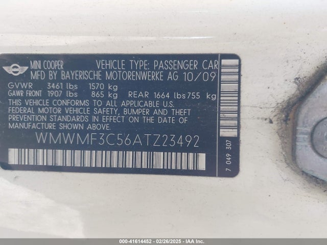 2010 MINI COOPER WMWMF3C56ATZ23492 Photo 8
