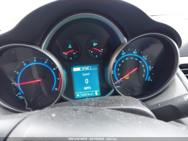 1G1PA5SH6F7240786 Chevrolet Cruze Ls Auto