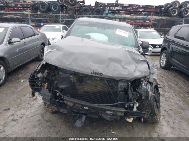 1C4RJFAG9MC590268 Jeep Grand Cherokee Laredo X 4x4