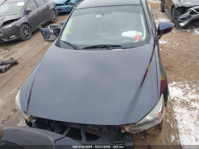 JM1DKFC75H0173127 Mazda Cx-3 Touring