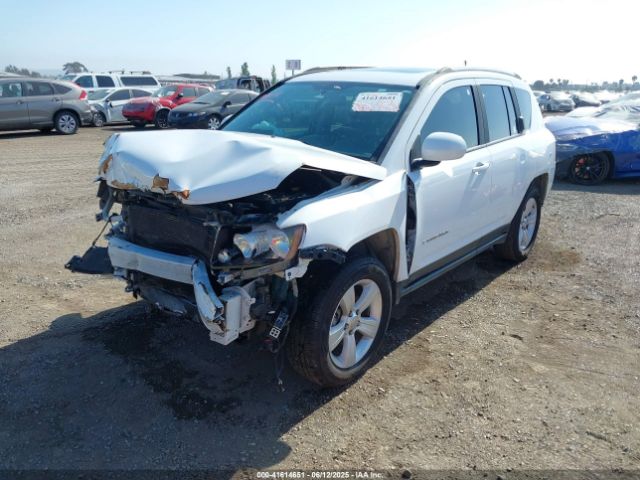 1C4NJCEB7ED739963 Jeep Compass Latitude