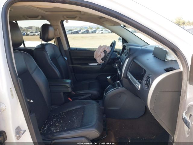 1C4NJCEB7ED739963 Jeep Compass Latitude