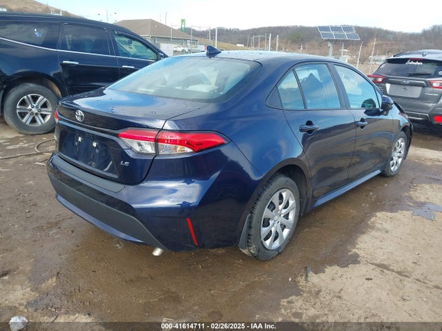 Toyota COROLLA LE 2022 5YFEPMAEXNP301052 Image 4