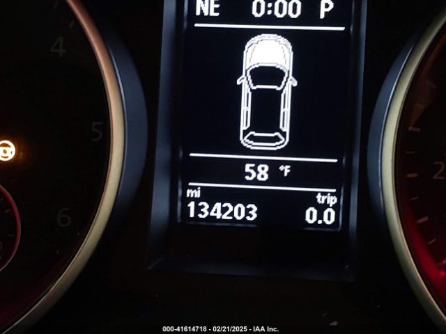 3VWPL7AJ2EM627998 Volkswagen Jetta Sportwagen 2.0l Tdi