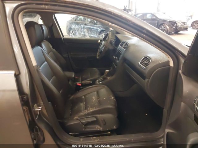3VWPL7AJ2EM627998 Volkswagen Jetta Sportwagen 2.0l Tdi