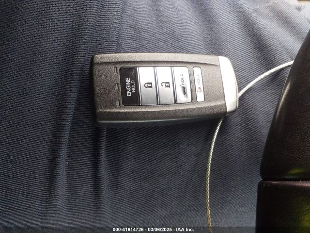 5J8YD4H89JL000217 Acura Mdx Advance Package