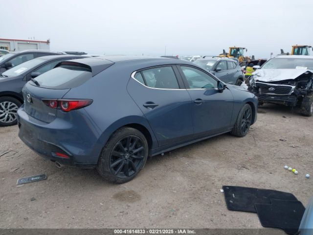 JM1BPBLM3P1607058 Mazda Mazda3 Hatchback 2.5 S Carbon Edition