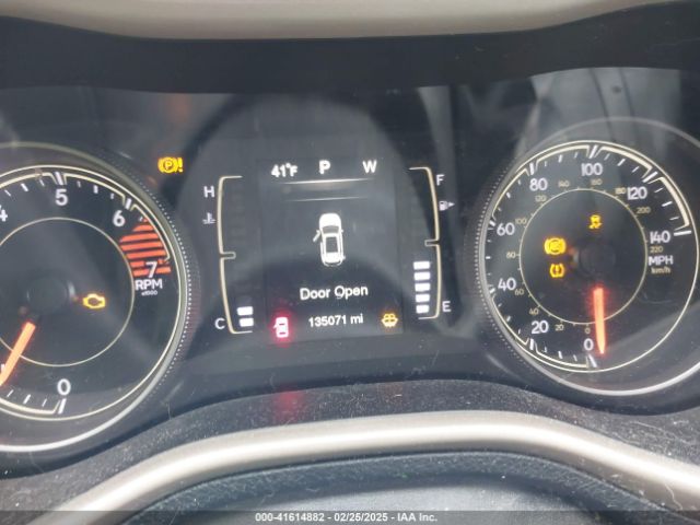 1C4PJMCB5GW324973 Jeep Cherokee Latitude