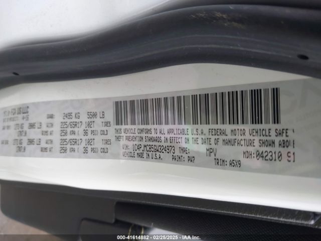 1C4PJMCB5GW324973 Jeep Cherokee Latitude