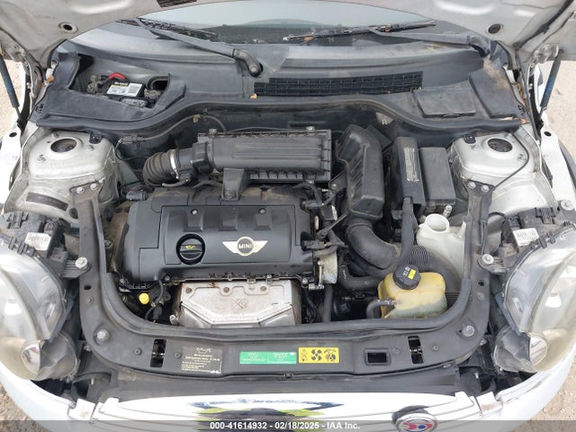 2010 MINI COOPER WMWMF3C54ATZ22597 Photo 9