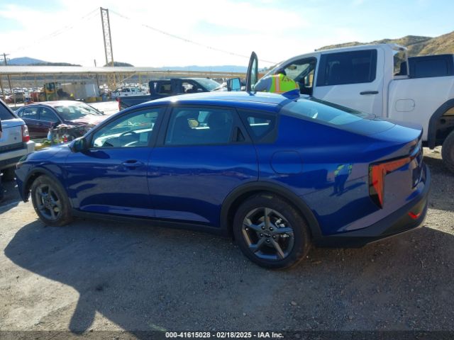 3KPFT4DE5SE027655 KIA K4 Lxs