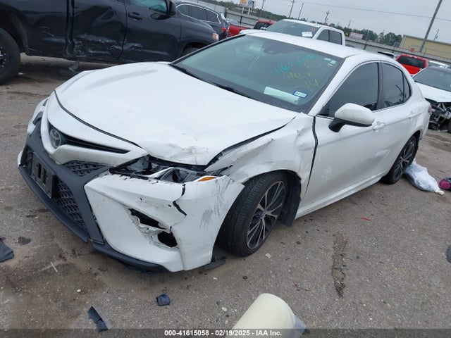 4T1B11HK6KU704907 Toyota CAMRY SE