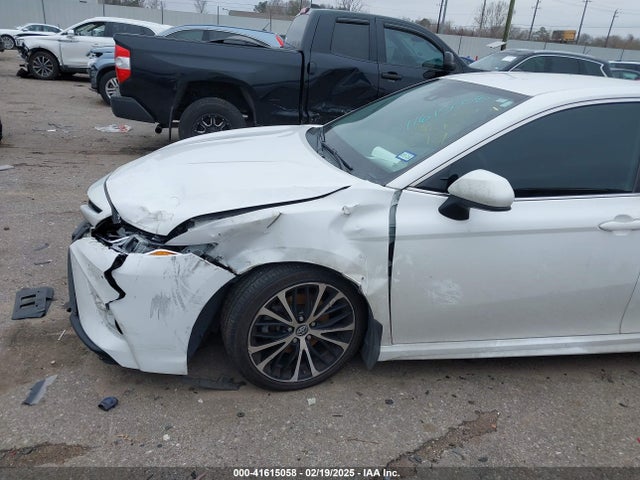 4T1B11HK6KU704907 Toyota CAMRY SE