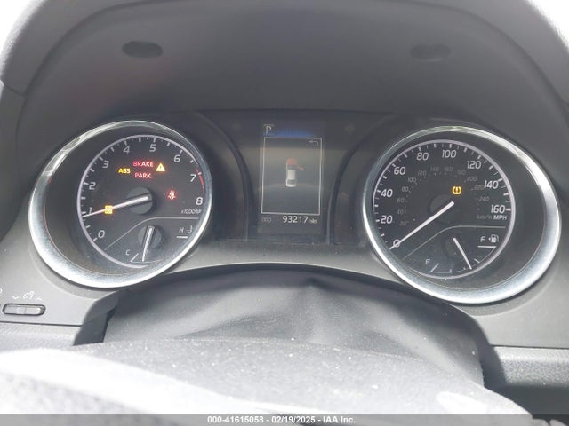 4T1B11HK6KU704907 Toyota CAMRY SE