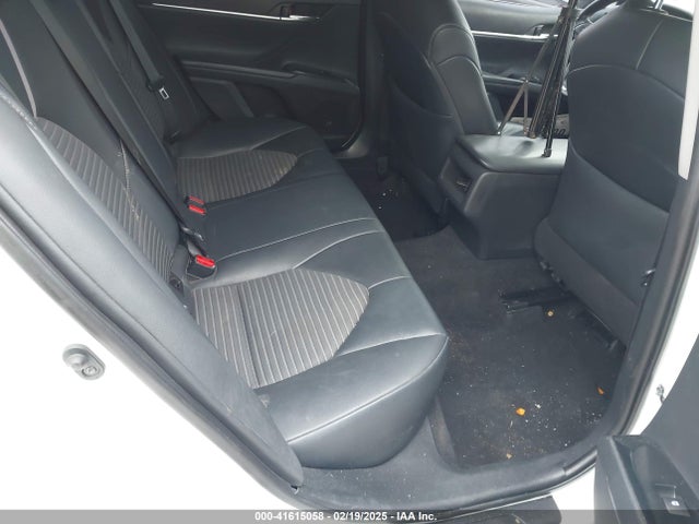 4T1B11HK6KU704907 Toyota CAMRY SE