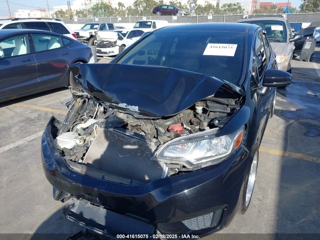 3HGGK5H57FM717203 Honda FIT LX