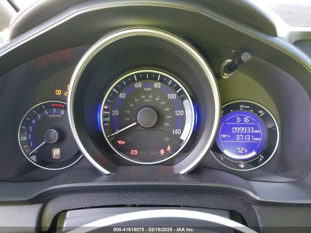 3HGGK5H57FM717203 Honda FIT LX