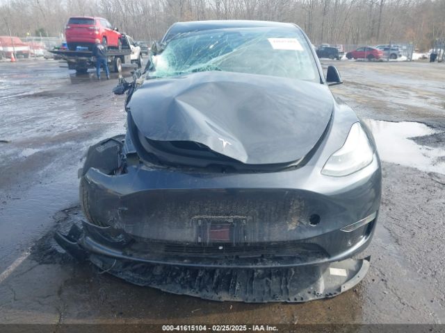 7SAYGDEE8RF084936 Tesla Model Y Long Range Dual Motor All-wheel Drive