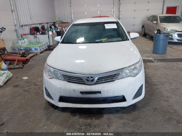 4T1BF1FK4EU763009 Toyota CAMRY L