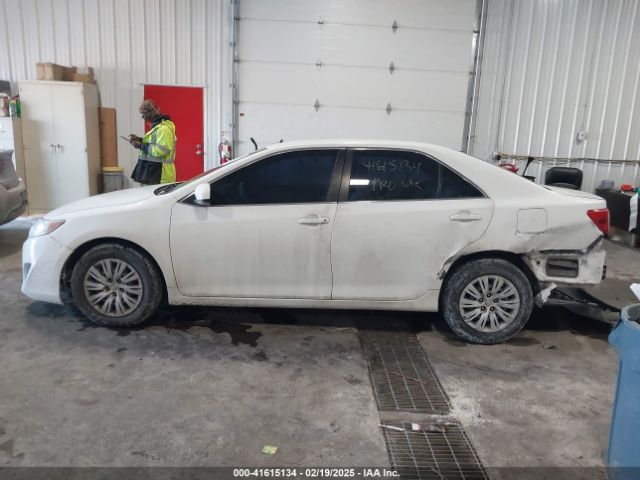 4T1BF1FK4EU763009 Toyota CAMRY L