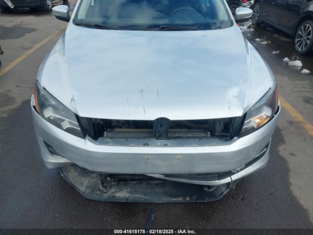 1VWAT7A35EC094277 Volkswagen Passat 1.8t S