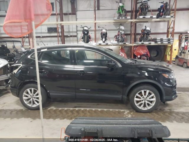 JN1BJ1BV5NW582432 Nissan Rogue Sport Sv Fwd Xtronic Cvt