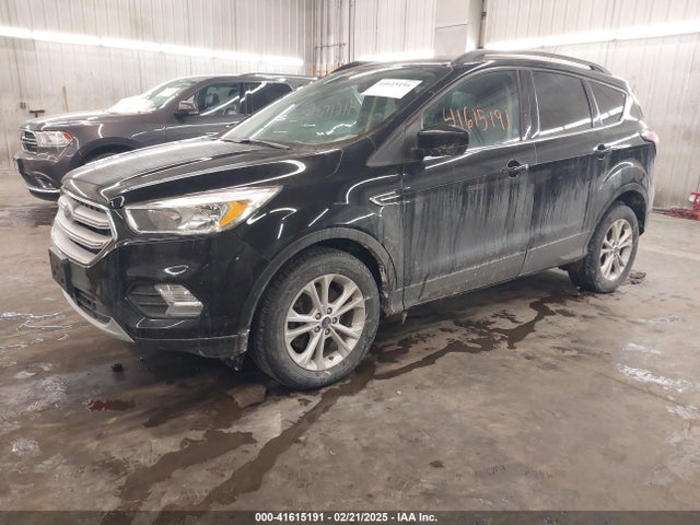 1FMCU9GDXJUA32586 Ford ESCAPE SE