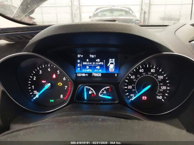 1FMCU9GDXJUA32586 Ford ESCAPE SE