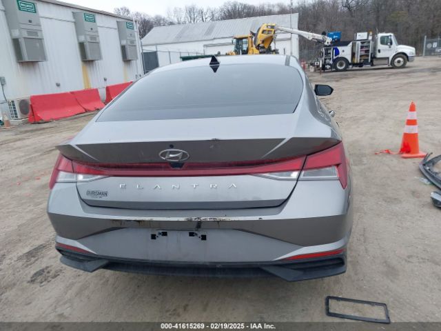 KMHLM4AG7PU395393 Hyundai ELANTRA SEL