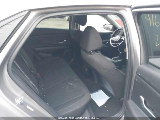 KMHLM4AG7PU395393 Hyundai ELANTRA SEL
