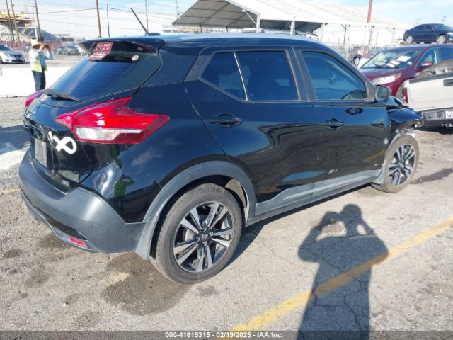 3N1CP5CU2JL511575 Nissan KICKS SR
