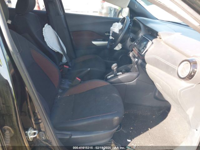 3N1CP5CU2JL511575 Nissan KICKS SR