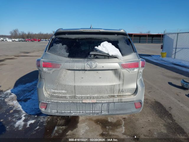 5TDJKRFHXGS255584 Toyota Highlander Xle V6