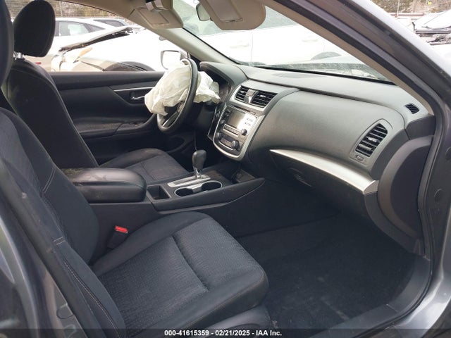 1N4AL3AP9HC117052 Nissan Altima 2.5/2.5 S/2.5 Sl/2.5 Sr/2.5 Sv