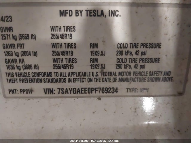 2023 TESLA MODEL Y 7SAYGAEE0PF769234 Photo 8
