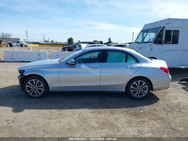 55SWF4KB6JU270155 Mercedes-Benz C 300 4matic