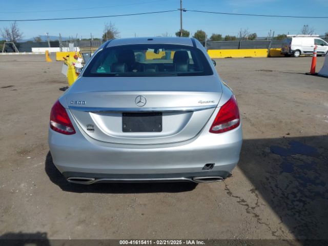 55SWF4KB6JU270155 Mercedes-Benz C 300 4matic