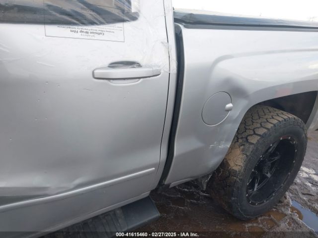 3GCUKREC5JG385426 Chevrolet Silverado 1500 1lt