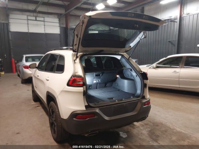 1C4PJMCX0JD505901 Jeep Cherokee Latitude 4x4