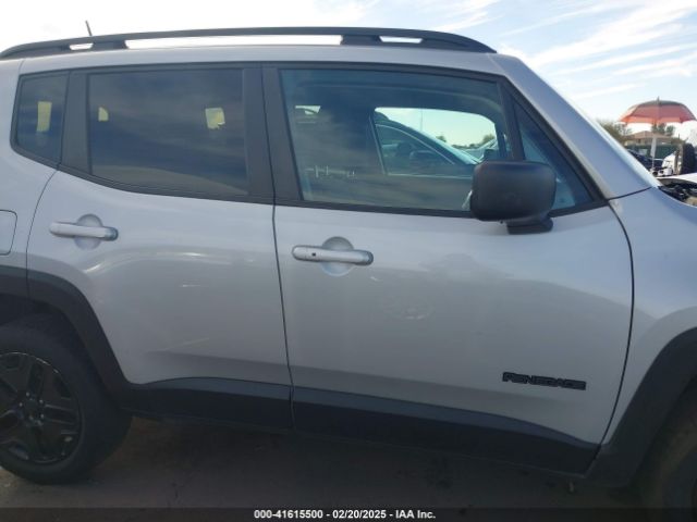 ZACCJBAB4JPH47649 Jeep Renegade Upland Edition 4x4