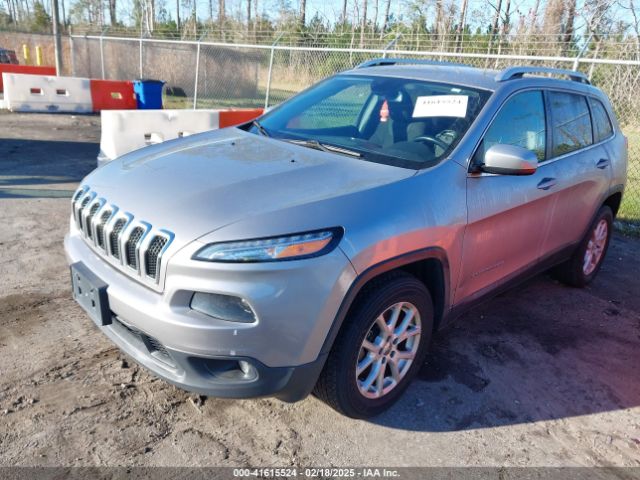 1C4PJMCBXHW527679 Jeep Cherokee Latitude 4x4