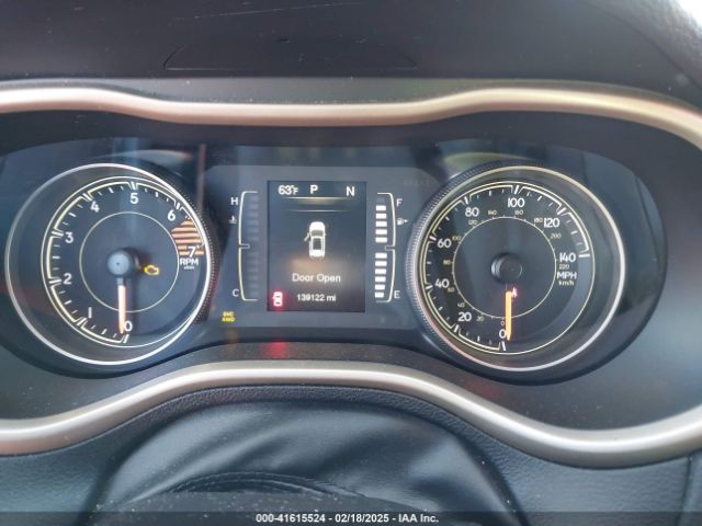 1C4PJMCBXHW527679 Jeep Cherokee Latitude 4x4