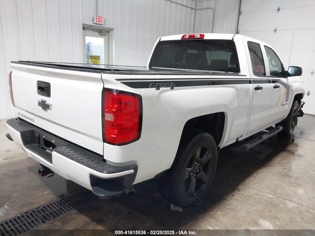 1GCVKPEC3JZ180194 Chevrolet Silverado 1500 Custom