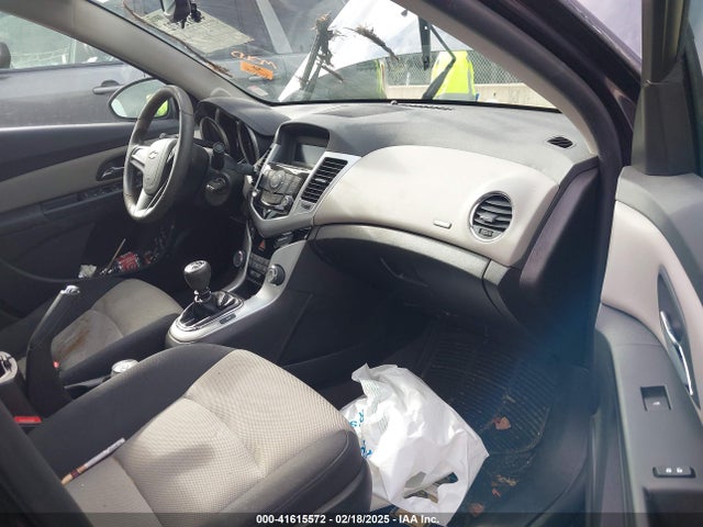 1G1PA5SG4G7113110 Chevrolet Cruze Limited L Manual