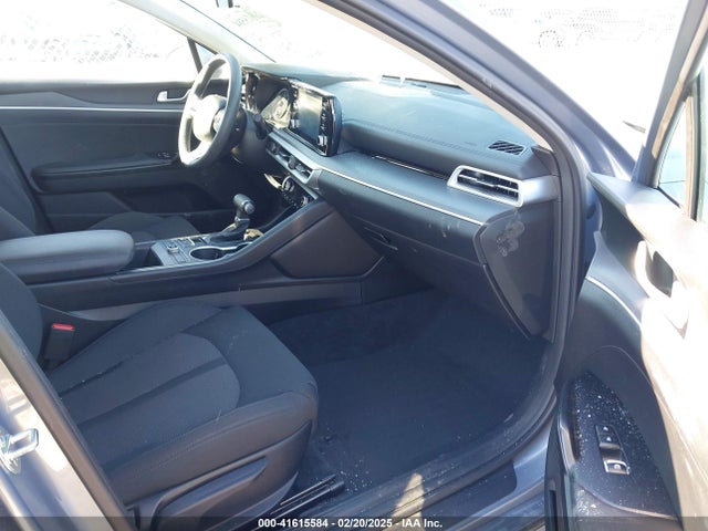 5XXG14J24NG125558 KIA K5 LXS