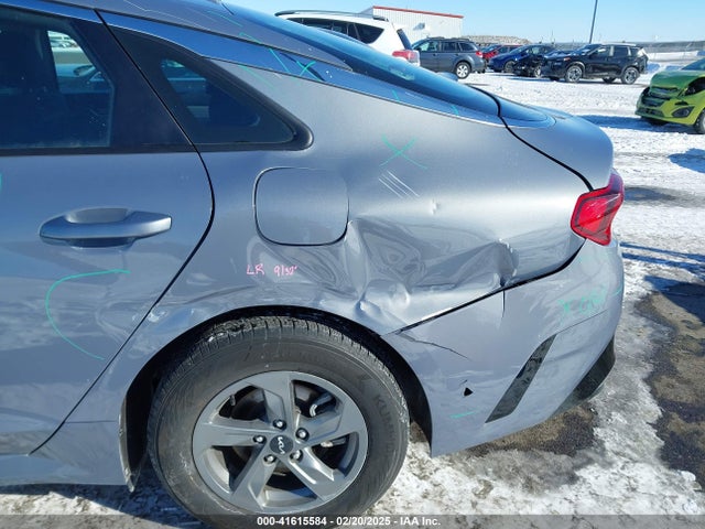 5XXG14J24NG125558 KIA K5 LXS