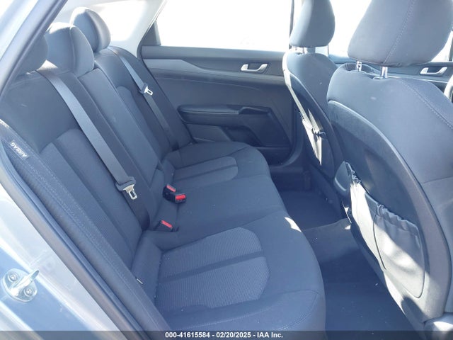 5XXG14J24NG125558 KIA K5 LXS