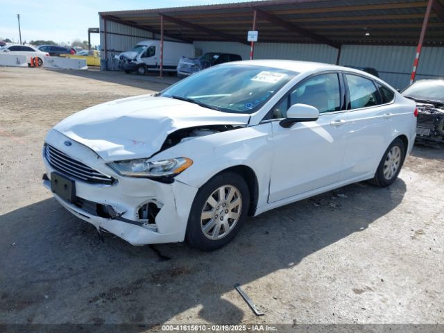 3FA6P0HD6KR201777 Ford FUSION SE