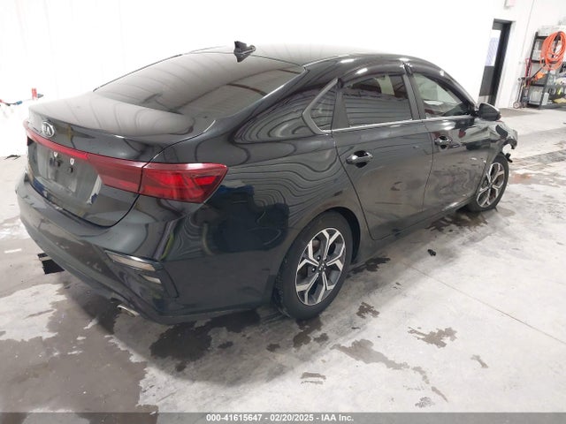 3KPF24AD6KE059349 KIA Forte Lxs