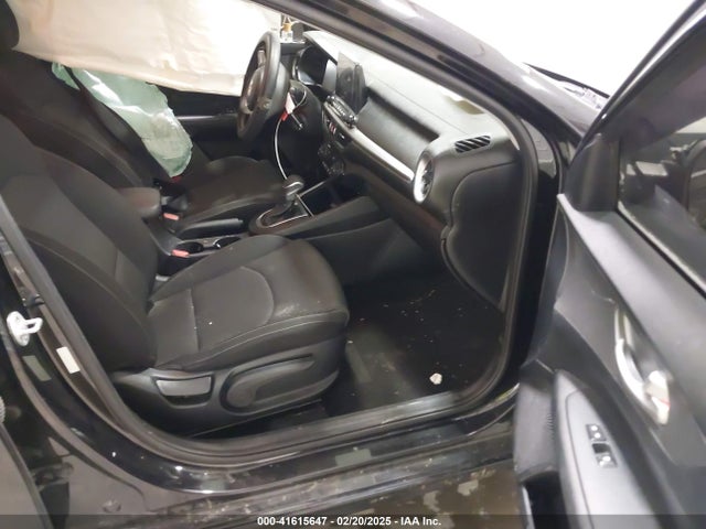 3KPF24AD6KE059349 KIA Forte Lxs